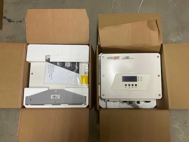Solaredge se2200h/se3680h hd-wave omvormer (2x) - afbeelding 8 van  9