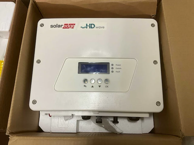 Solaredge se2200h/se3680h hd-wave omvormer (2x) - afbeelding 9 van  9