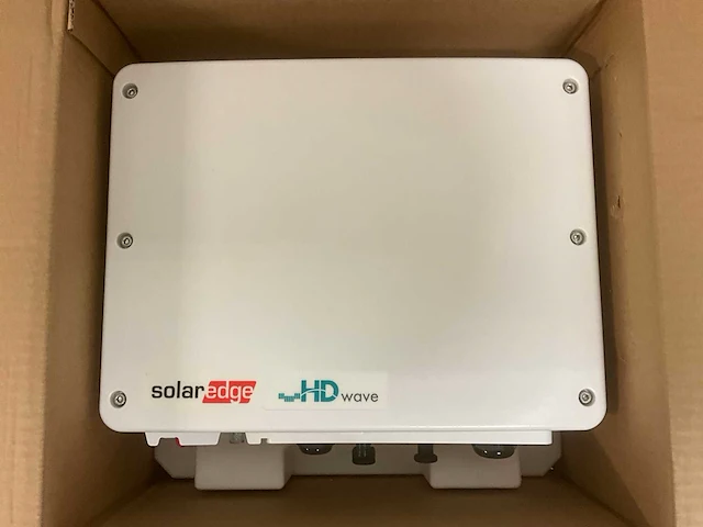 Solaredge se3000h hd-wave omvormer - afbeelding 4 van  5