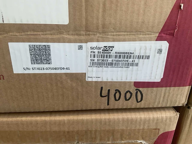 Solaredge se4000h-rw000ben4 1 fase omvormer (2x) - afbeelding 3 van  4