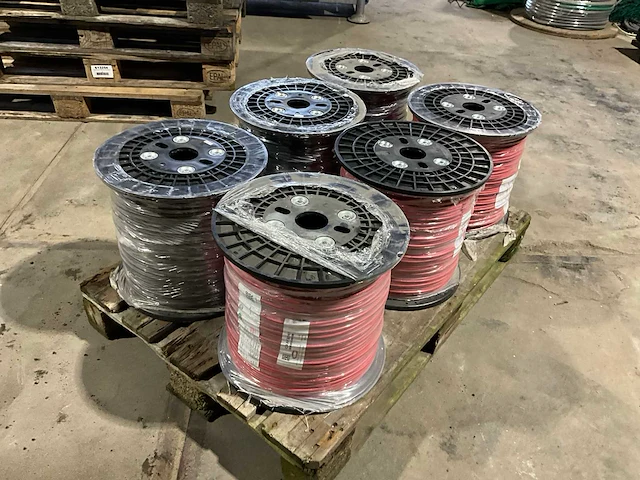 Solarkabel op rol (6x) - afbeelding 1 van  4