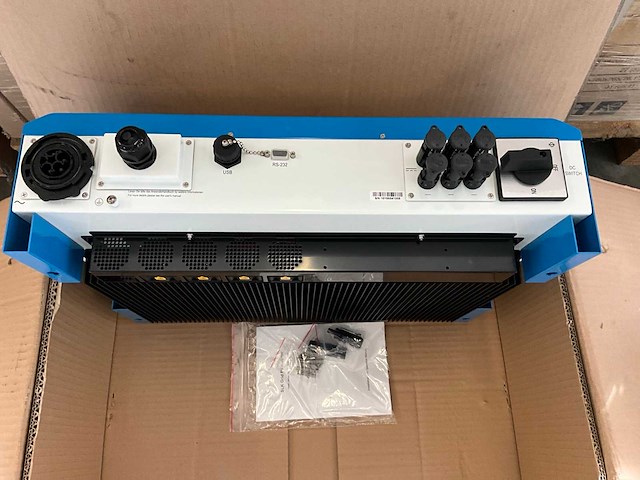 Solarking slk-6000 omvormer (2x) - afbeelding 2 van  7