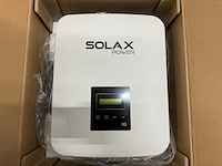 Solax - 3.0k omvormer t.b.v. zonnepanelen (2x) - afbeelding 1 van  4