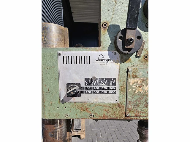 Solberga - se 1630 - pillar drilling machine - afbeelding 2 van  4
