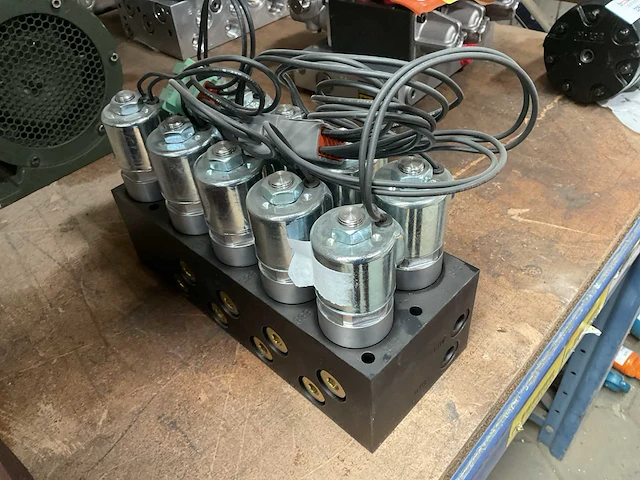 Solenoid verdeelblok - afbeelding 5 van  5