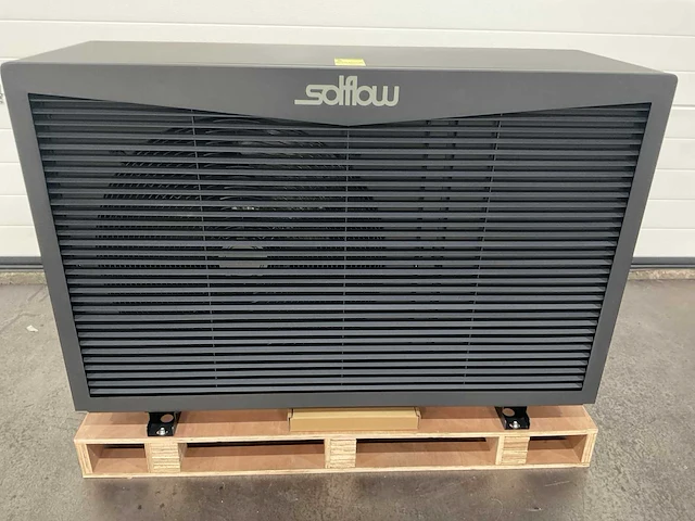 Solflow sfn-12sf1 propaan r290 warmtepomp 12kw ongebruikt - afbeelding 16 van  19