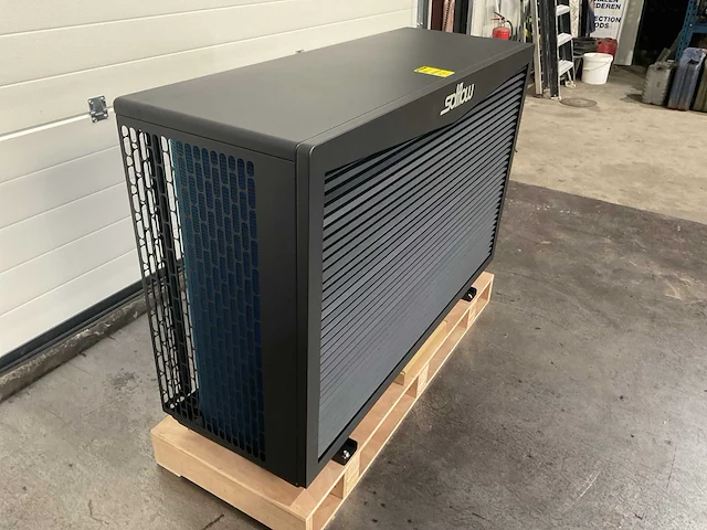 Solflow sfn-12sf1 propaan r290 warmtepomp 12kw ongebruikt - afbeelding 6 van  20