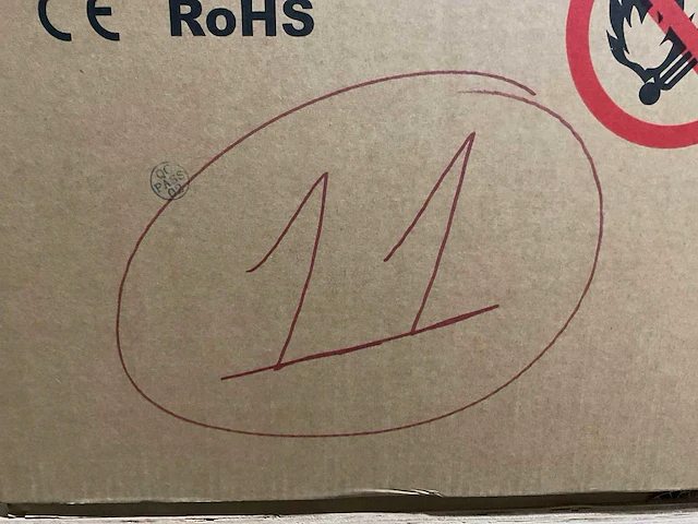 Solflow sfn-12sf1 propaan r290 warmtepomp 12kw ongebruikt - afbeelding 13 van  20