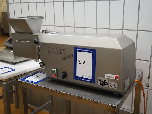 Solia - afbeelding 1 van  7
