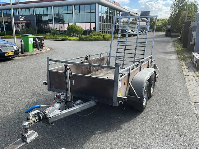 Solide aanhangwagen - afbeelding 1 van  7