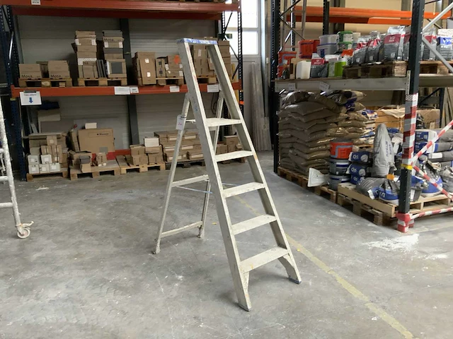 Solide trapladder - afbeelding 1 van  4