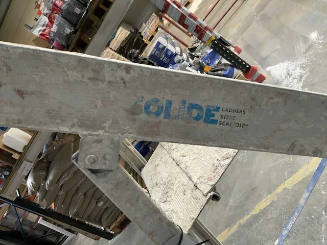 Solide trapladder - afbeelding 4 van  4