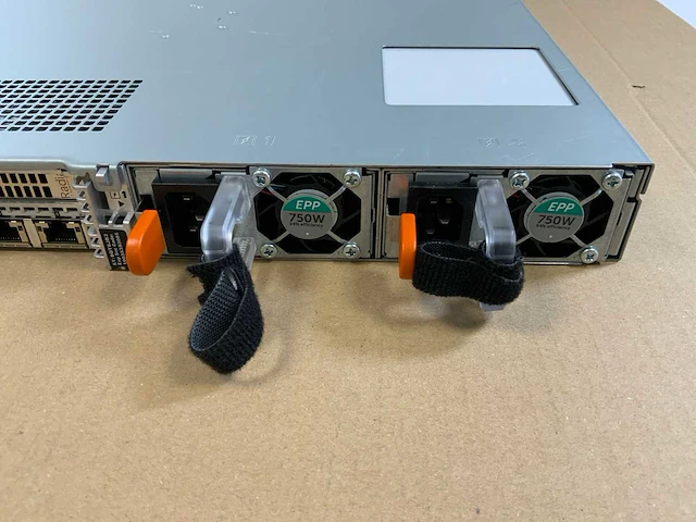 Solidfire sf19210, 2x xeon(r) e5-2697 v3, 24x 16 gb ram, no hdd rack mount chassis - afbeelding 7 van  8