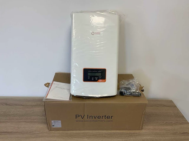 Solis 55-gr1p3k-dc-eu pv inverter - afbeelding 1 van  10