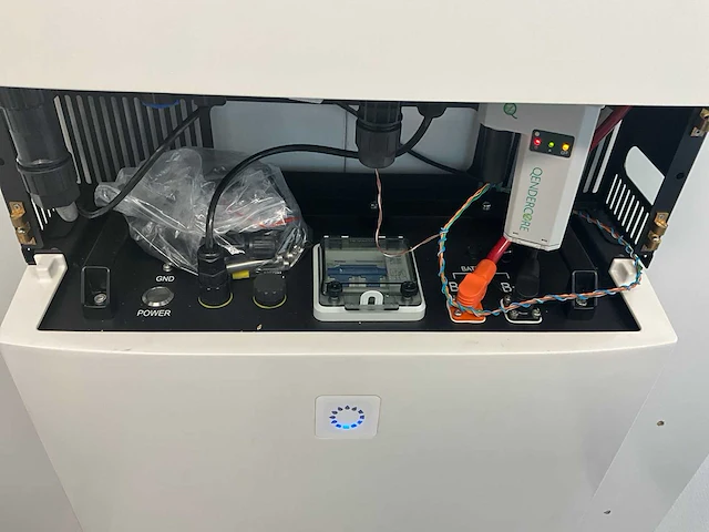 Soltaro one2 hybrid inverter aio2-ins-5000 thuis batterij - afbeelding 9 van  11