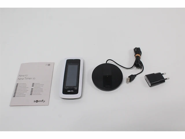 Somfy 1811407 draadloze handzender 868 mhz nina io touch display bediening - afbeelding 4 van  4