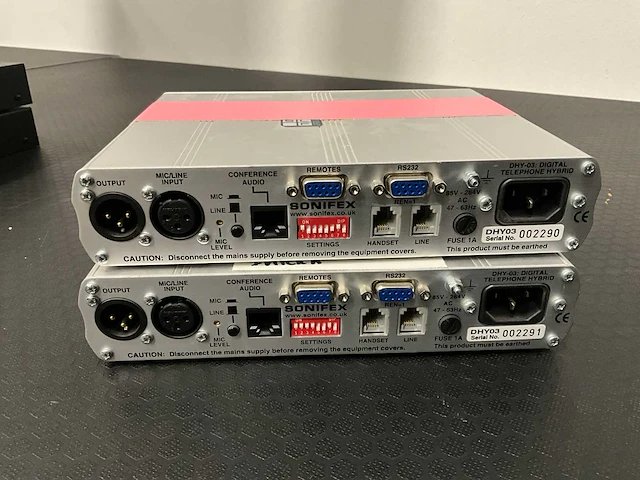Sonifex dhy-03 telephone hybrid (2x) - afbeelding 4 van  4