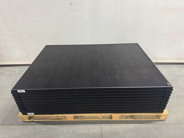 Sonnenstromfabrik - set van 10 zonnepanelen (395 wp) met solax 3.0k omvormer - afbeelding 2 van  9