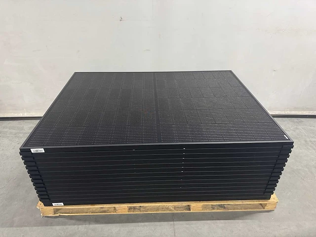 Sonnenstromfabrik - set van 14 zonnepanelen (350 wp) met solax 4.2k omvormer - afbeelding 4 van  11