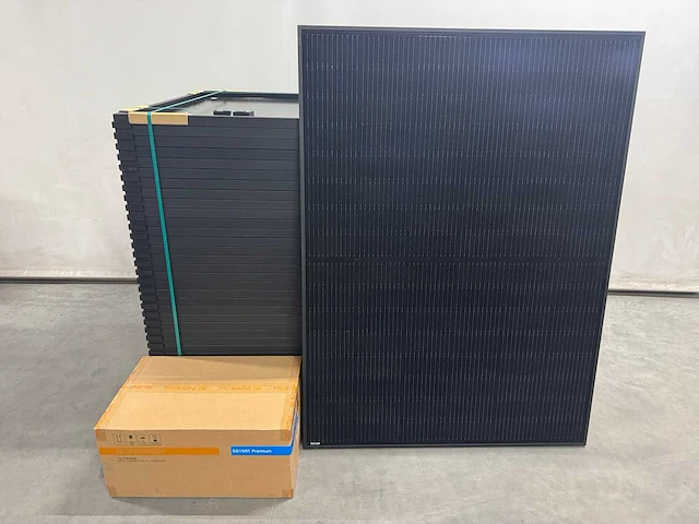 Sonnenstromfabrik - set van 50 zonnepanelen (350 wp) met sungrow 15.0k omvormer (3-fase) - afbeelding 1 van  13