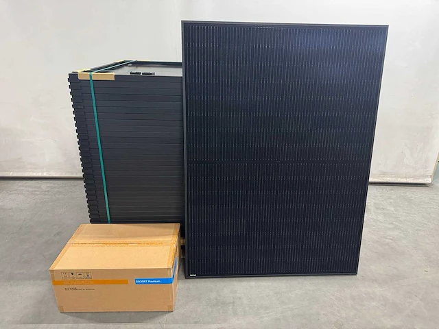 Sonnenstromfabrik - set van 60 zonnepanelen (350 wp) met sungrow 20.0k omvormer (3-fase) - afbeelding 1 van  12