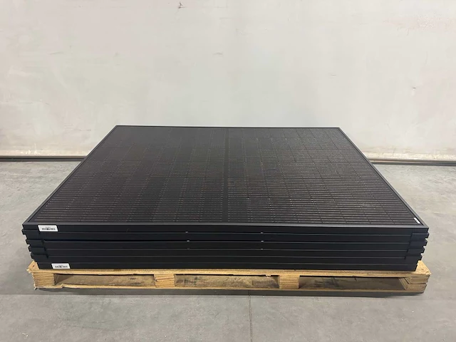 Sonnenstromfabrik - set van 8 zonnepanelen (350 wp) met solax 2.5k omvormer - afbeelding 2 van  10