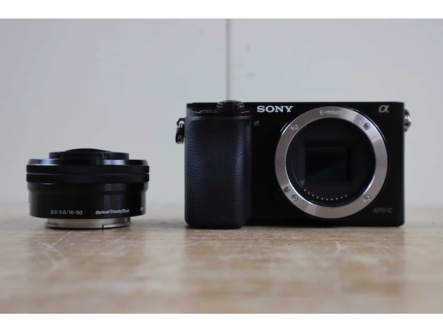 Sony - a6000 - e-mount kit + 16-50mm - fotocamera - afbeelding 1 van  9