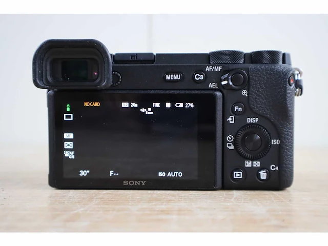 Sony - a6600 - e 18-135mm f/3.5-5.6 oss - fotocamera - afbeelding 4 van  6