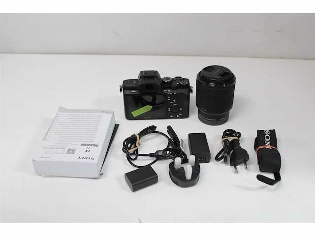 Sony a7 ii + 28-70mm f/3.5-5.6 zwart full-frame ilc-behuizing met standaardzoomlens - afbeelding 5 van  6