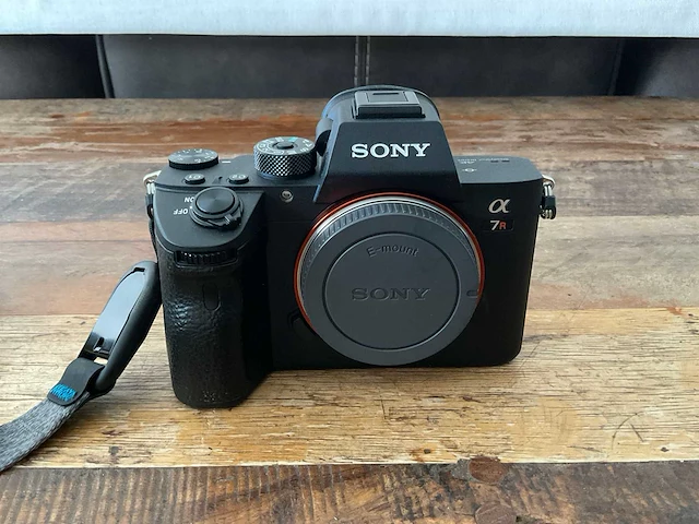 Sony a7r mark lll met sel55f18z lens en toebehoren - afbeelding 6 van  39