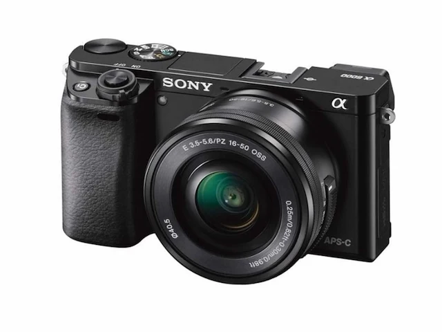 Sony alpha 6000 + 16-50mm f/3.5-5.6 + 55-2 systeemcamera zwart - afbeelding 1 van  3