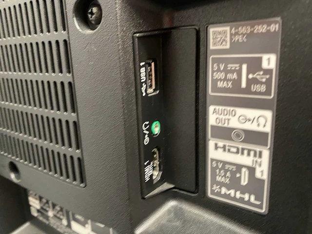 Sony bravia - 65" monitor op verrijdbaar statief - afbeelding 13 van  17