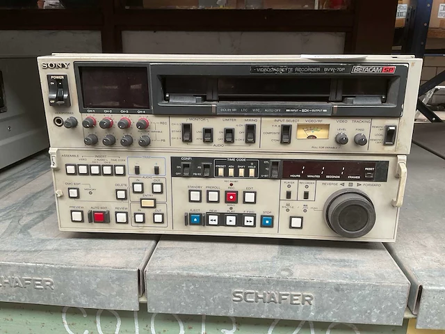 Sony bvw-70p betacam ps editing recorder - afbeelding 2 van  4