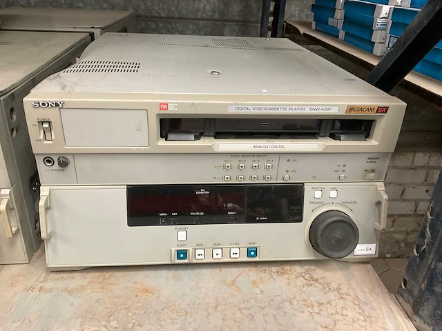 Sony dnw-a22p videocassette player - afbeelding 2 van  2
