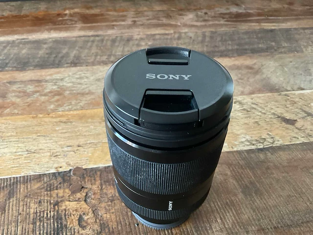 Sony fe 24-240mm f/3.5-6.3 oss - afbeelding 6 van  10