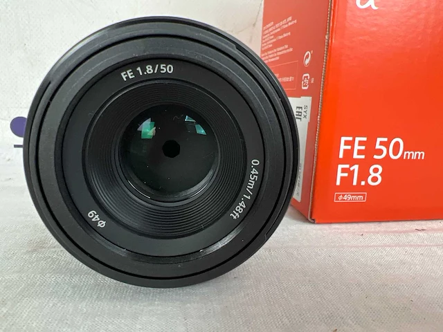 Sony fe 50mm f/1.8 - prime len - afbeelding 3 van  3