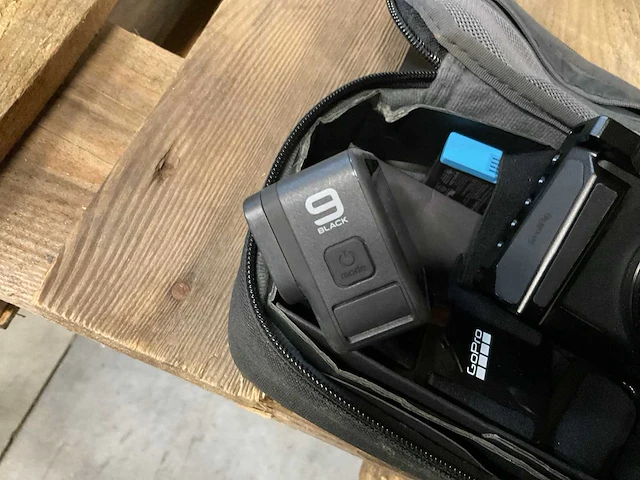 Sony fotocamera en gopro - afbeelding 2 van  3