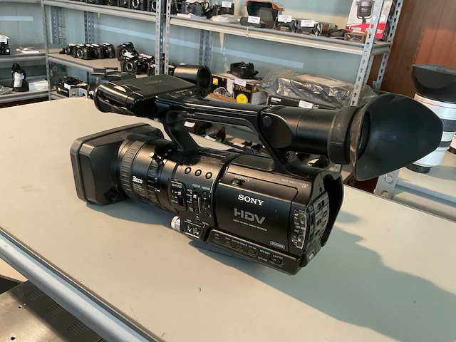 Sony hvr-z1u videocamera in koffer - afbeelding 2 van  6