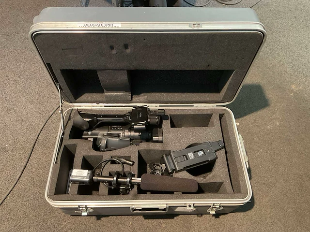 Sony hvr-z1u videocamera in koffer - afbeelding 5 van  6