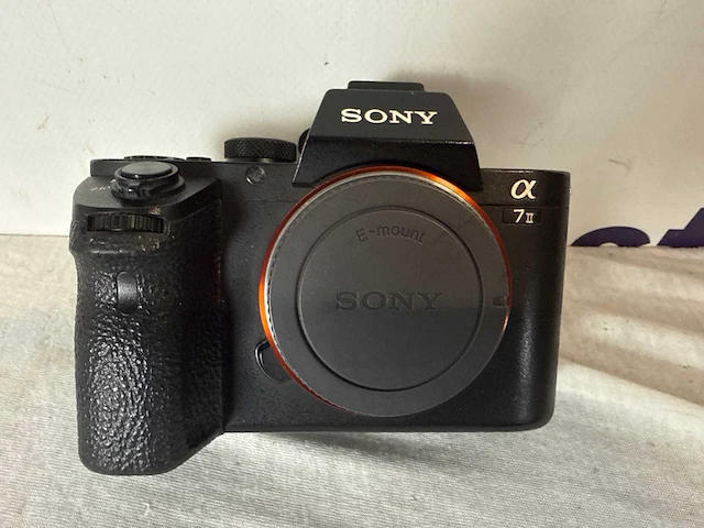 Sony ilce7m2b full frame compact camera - afbeelding 2 van  2