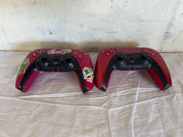 Sony playstation controllers (2x) - afbeelding 2 van  2