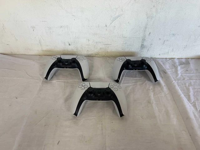 Sony ps5 dualsense draadloze controller - wit (3x) - afbeelding 2 van  2