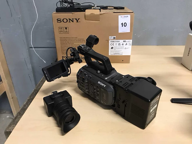 Sony pxw-fx9v videocamera - afbeelding 4 van  18