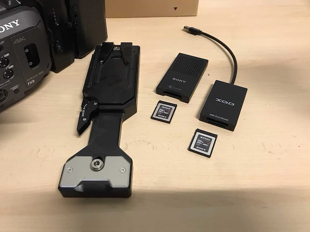 Sony pxw-fx9v videocamera - afbeelding 13 van  18