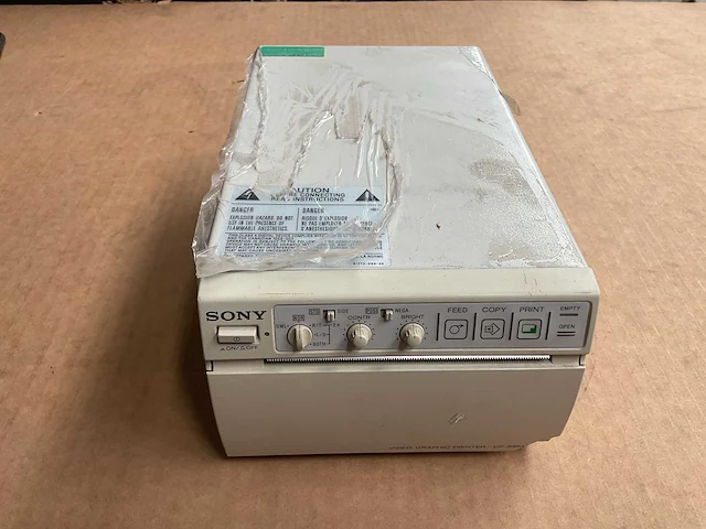 Sony up-895md video graphic printer - afbeelding 2 van  5