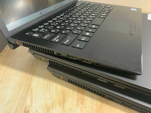 Sony vaio vhpg11 laptop (3x) - afbeelding 5 van  7