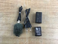 Sony vlogcamera zve-10 + 16-50 mm - afbeelding 9 van  9