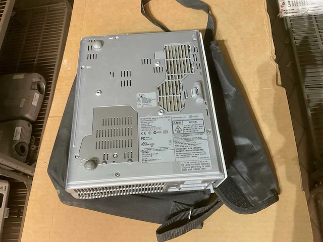 Sony vpl-cx76 projector - afbeelding 6 van  7