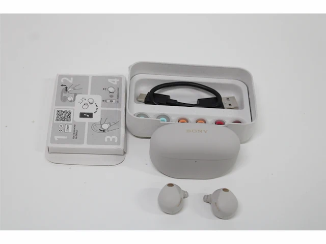 Sony wf1000xm5 volledig draadloze oordopjes met noise cancelling zilver - afbeelding 3 van  3