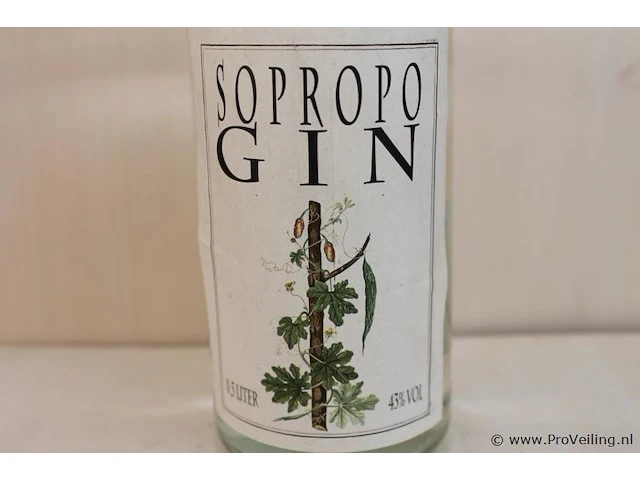 Sopropo gin - 50 cl - winkelverkoopprijs € 28.95 - afbeelding 2 van  3